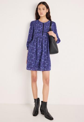 Короткое платье