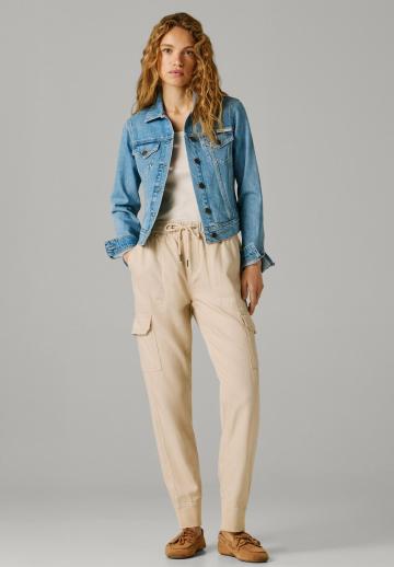 Брюки с накладными карманами