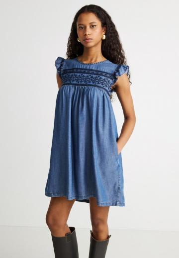 Джинсовое платье