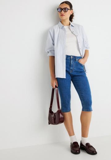 Короткие джинсы