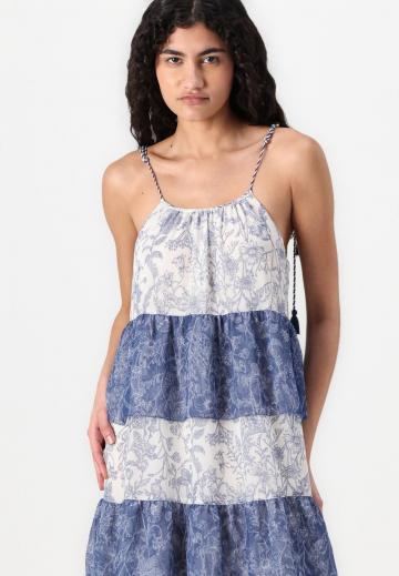 Длинное платье