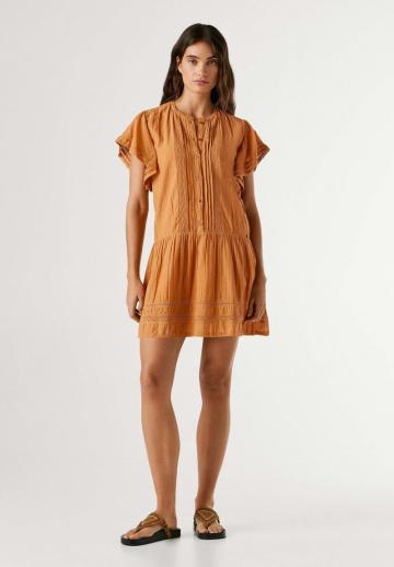 Короткое платье