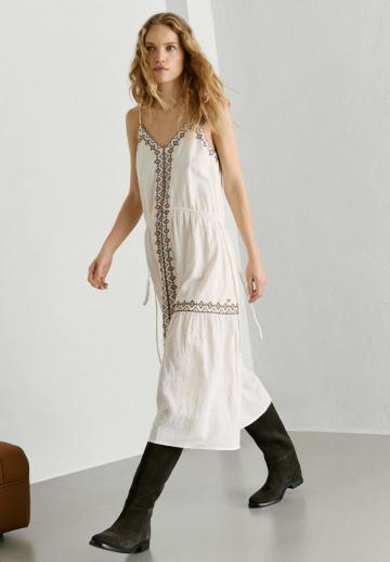 Летнее платье