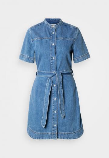 Джинсовое платье