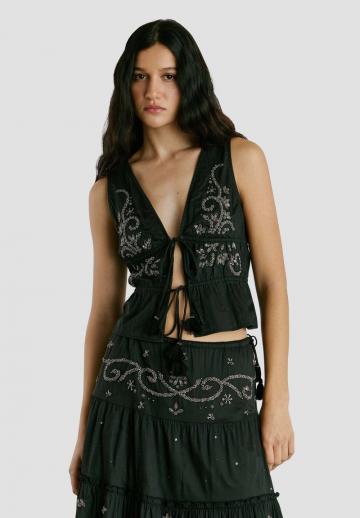 Блузка без рукавов