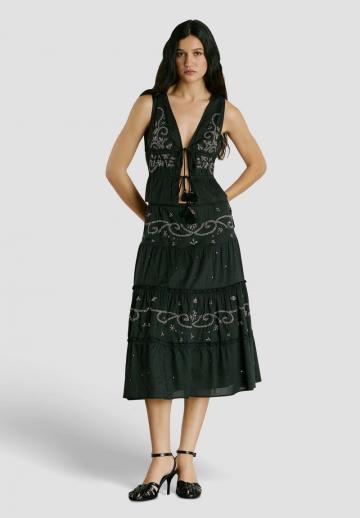 Блузка без рукавов