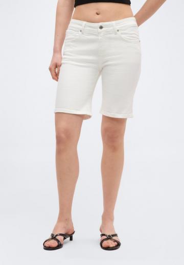 Джинсовые шорты