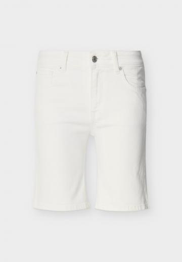 Джинсовые шорты