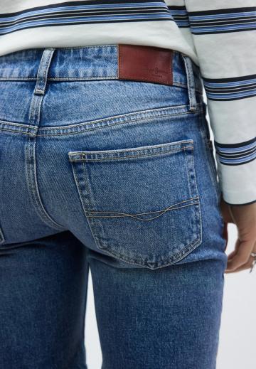 Джинсовые шорты