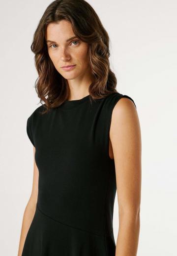 Короткое платье