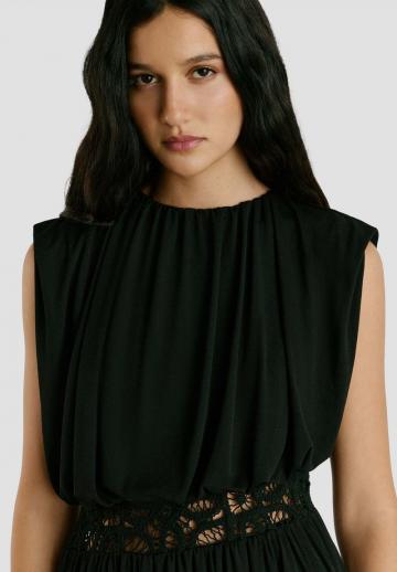 Короткое платье