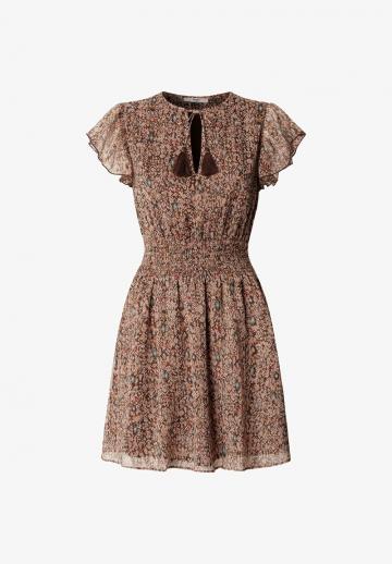 Короткое платье