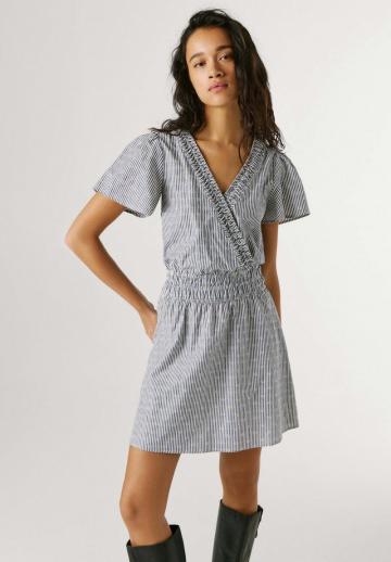 Короткое платье