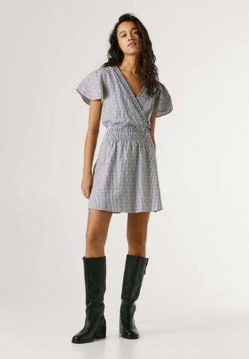 Короткое платье