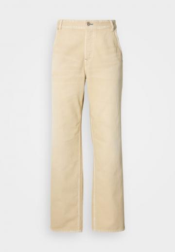 Свободные джинсы