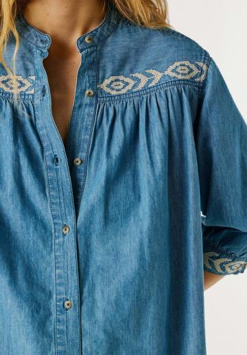 Джинсовая блузка