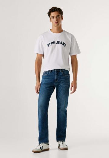 Прямые джинсы