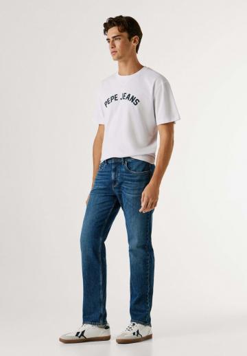 Прямые джинсы