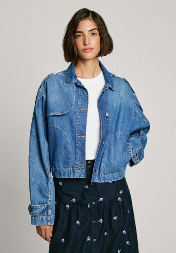 Короткая куртка