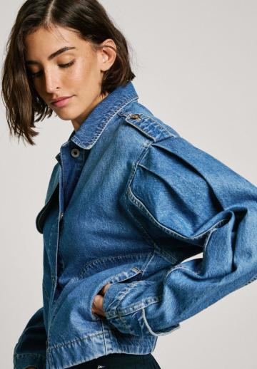 Короткая куртка