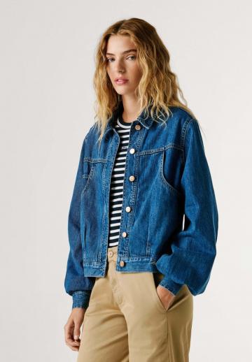 Джинсовая куртка