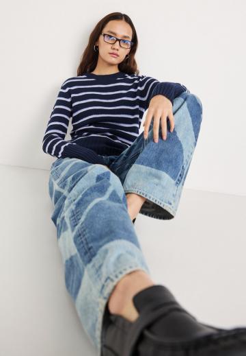 Пуловер в полоску