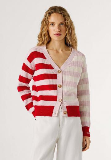 Вязаная кофта