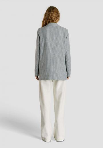 Короткое пальто