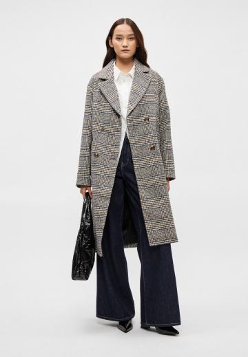 Шерстяное пальто