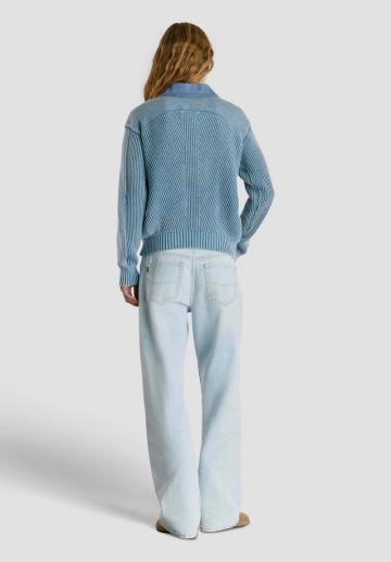 Вязаная кофта