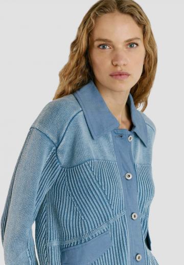 Вязаная кофта