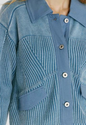 Вязаная кофта