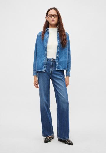 Прямые джинсы