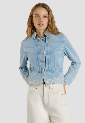 Джинсовая жилетка