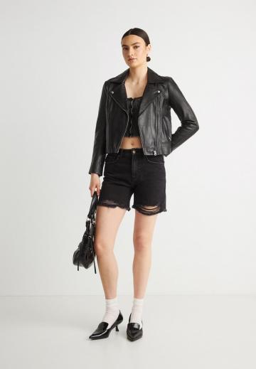 Джинсовые шорты