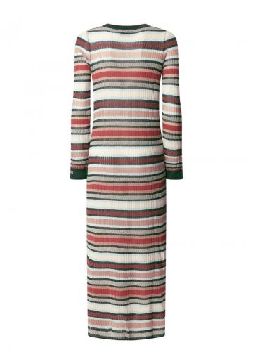 Вязаное платье