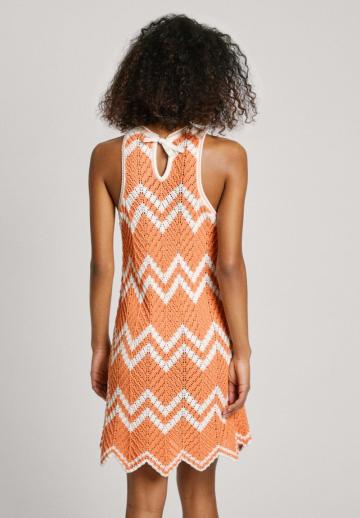 Короткое платье