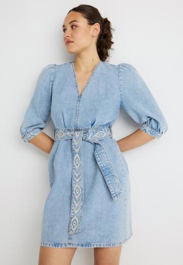 Джинсовое платье