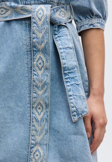 Джинсовое платье