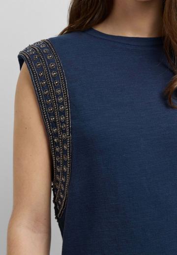 Вязаное платье