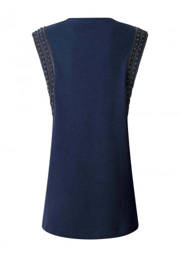 Вязаное платье