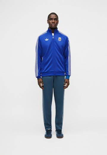 Спортивная куртка