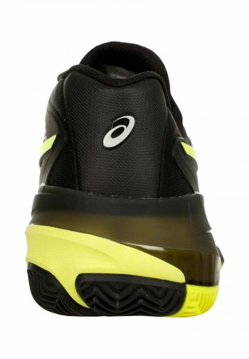 Теннисные кроссовки