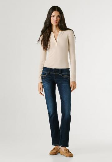 Прямые джинсы