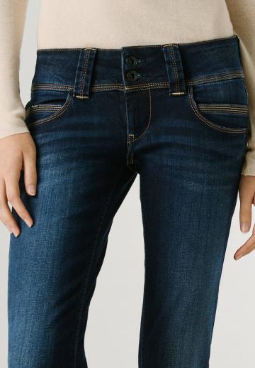 Прямые джинсы