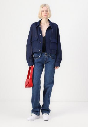 Джинсовая куртка