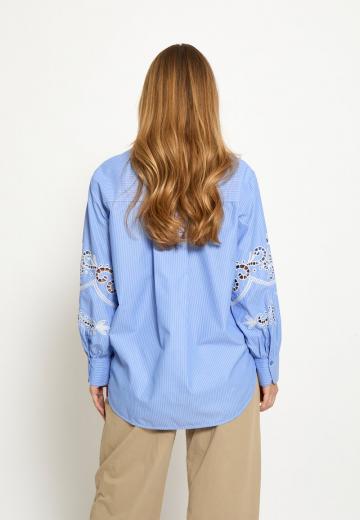 Блузка-рубашка
