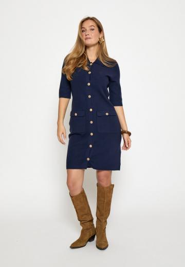 Вязаное платье