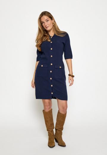 Вязаное платье