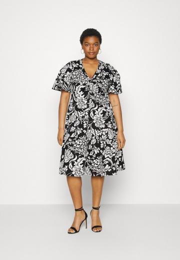 Летнее платье